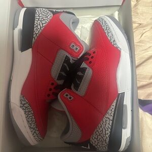 Air Jordan 3 Red Cement size 10 VNDS